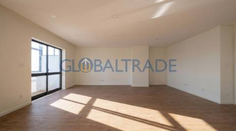 Apartamento T2 Renovado & Equipado em Matosinhos