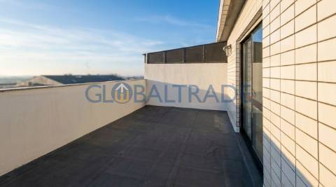 Apartamento T2 Renovado & Equipado em Matosinhos