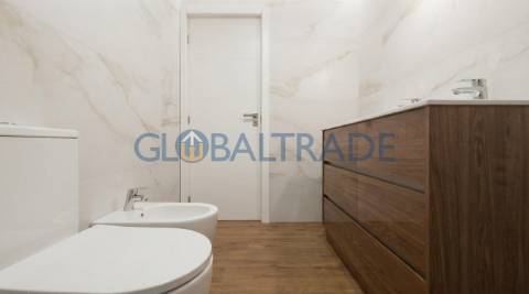 Apartamento T2 Renovado & Equipado em Matosinhos