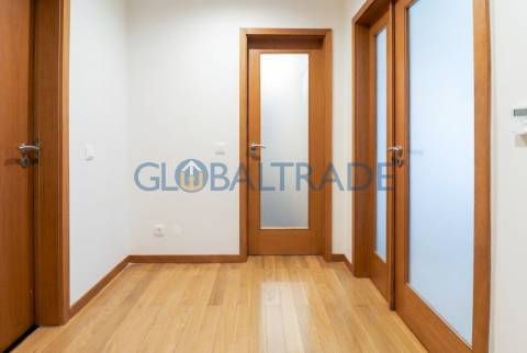 Duplex T2+1 com vista mar em Canidelo