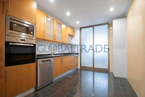 Duplex T2+1 com vista mar em Canidelo