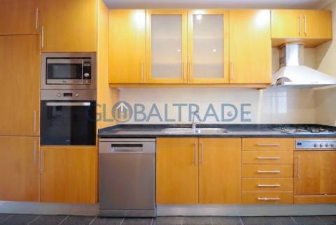 Duplex T2+1 com vista mar em Canidelo