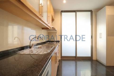 Duplex T2+1 com vista mar em Canidelo