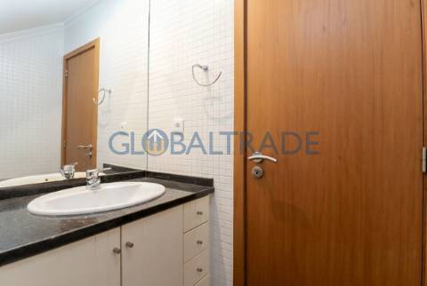 Duplex T2+1 com vista mar em Canidelo