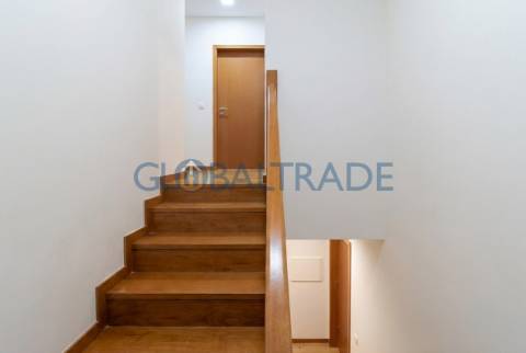 Duplex T2+1 com vista mar em Canidelo