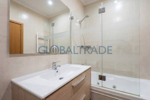 Duplex T2+1 com vista mar em Canidelo