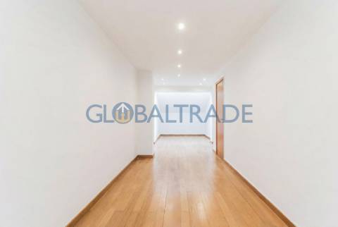 Duplex T2+1 com vista mar em Canidelo