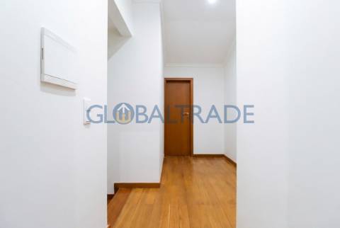 Duplex T2+1 com vista mar em Canidelo