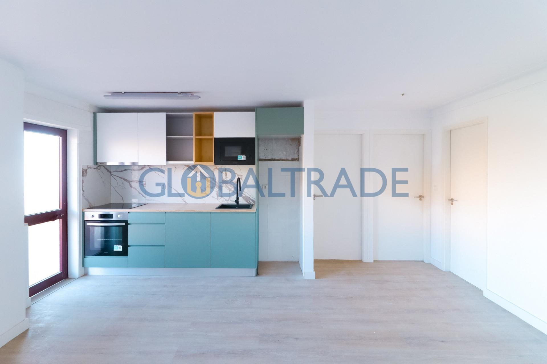 Apartamento T2 Renovado & Equipado em Rio Tinto