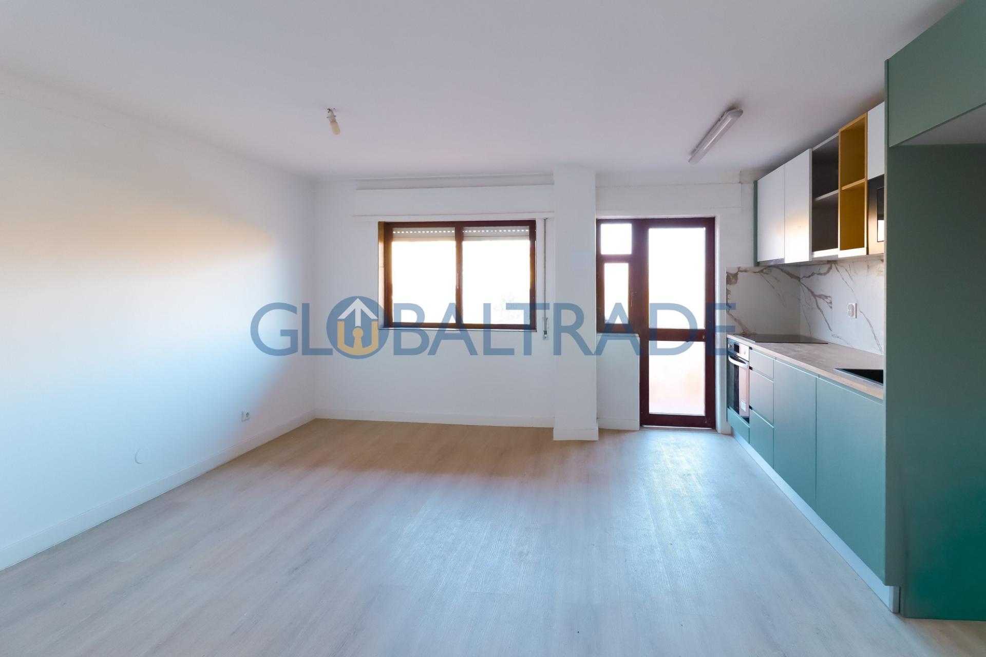 Apartamento T2 Renovado & Equipado em Rio Tinto