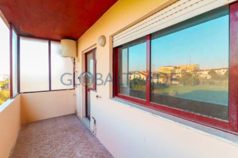 Apartamento T2 Renovado & Equipado em Rio Tinto