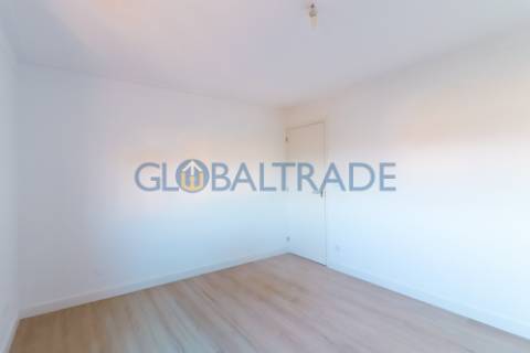 Apartamento T2 Renovado & Equipado em Rio Tinto