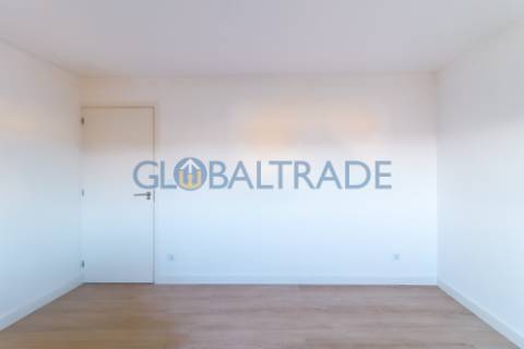 Apartamento T2 Renovado & Equipado em Rio Tinto