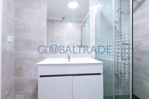 Apartamento T2 Renovado & Equipado em Rio Tinto