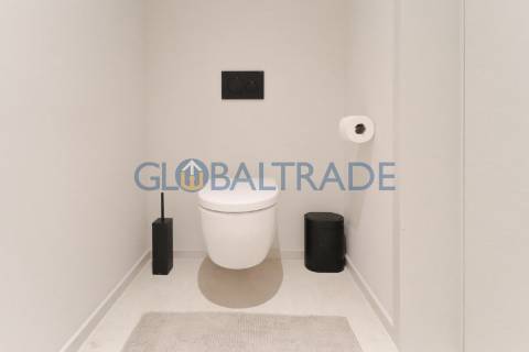 Moradia T5 com Piscina Privativa na Quinta das Luzes – Jovim