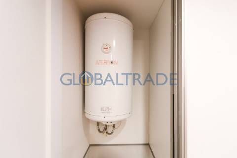 Apartamento T2 Renovado & Equipada em Valbom