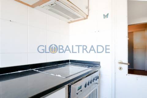 Apartamento T1+1 no coração do Porto