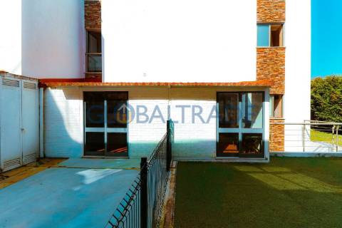 Moradia T3 com Terraço em Valbom