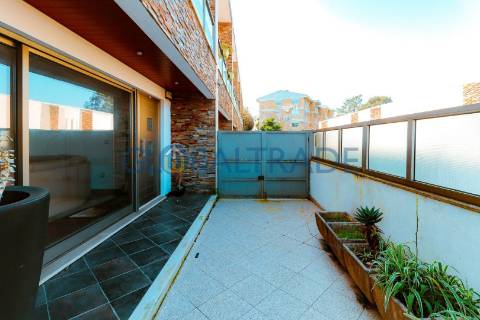 Moradia T3 com Terraço em Valbom