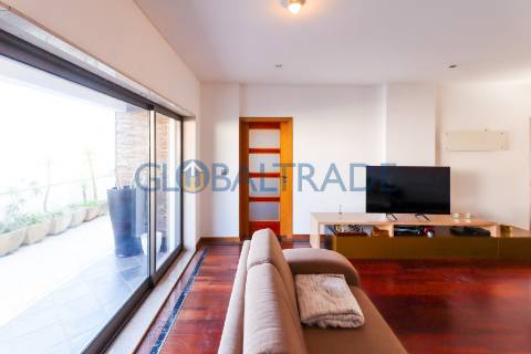 Moradia T3 com Terraço em Valbom