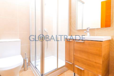 Moradia T3 com Terraço em Valbom