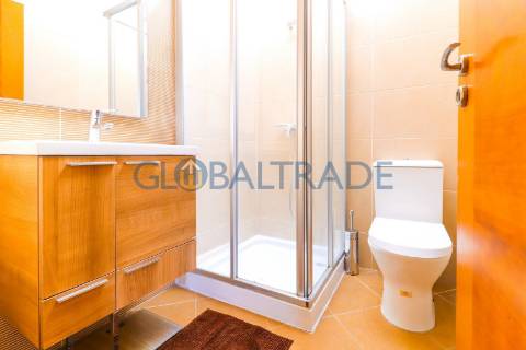 Moradia T3 com Terraço em Valbom