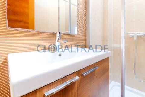 Moradia T3 com Terraço em Valbom