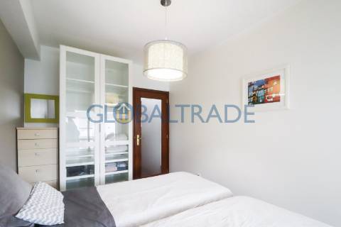 Apartamento T1 Mobilado & Equipado no Porto