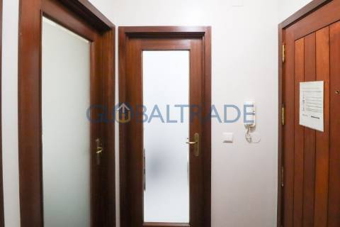 Apartamento T1 Mobilado & Equipado no Porto