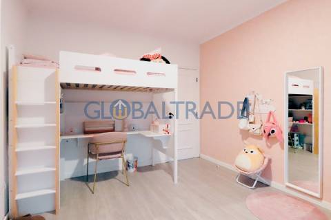 Moradia T3 - Com Habitação T0 R/C em Valongo