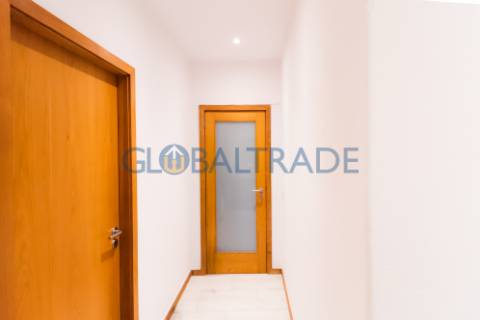 Apartamento T3 Equipado em São Cosme