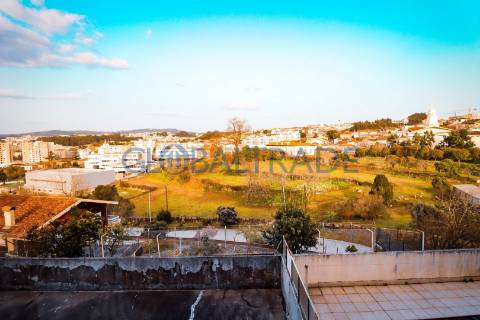 Apartamento T3 Equipado em São Cosme