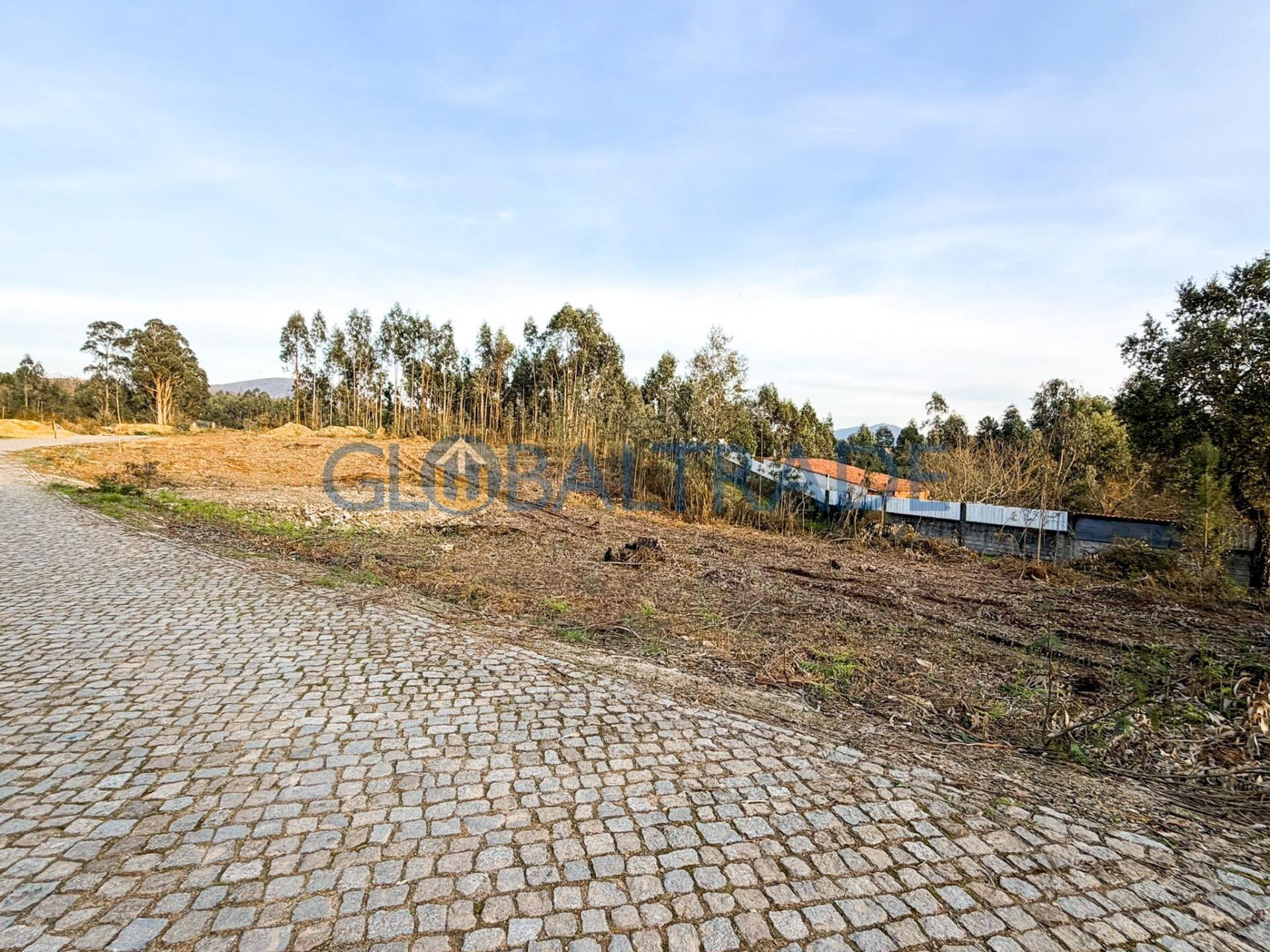 Terreno Urbano 5 3660m² em Melres