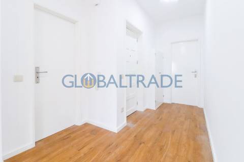 Apartamento T3 Renovado & Equipado em Águas Santas