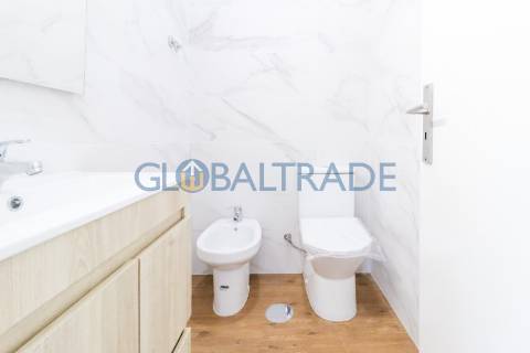 Apartamento T3 Renovado & Equipado em Águas Santas