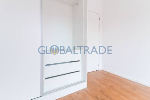 Apartamento T3 Renovado & Equipado em Águas Santas