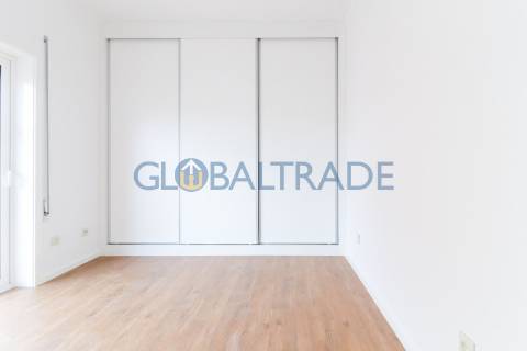 Apartamento T3 Renovado & Equipado em Águas Santas