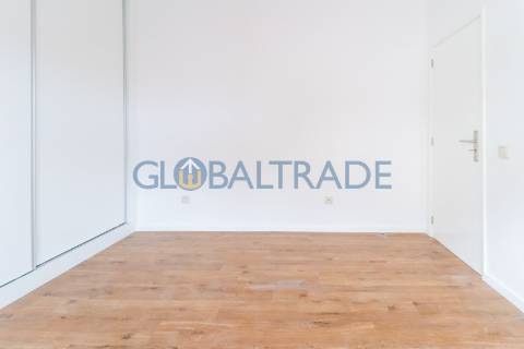 Apartamento T3 Renovado & Equipado em Águas Santas