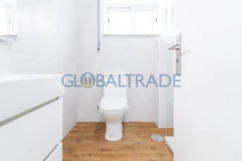 Apartamento T3 Renovado & Equipado em Águas Santas