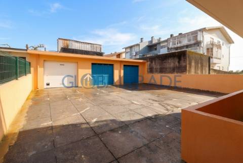 Apartamento T3 Renovado & Equipado em Águas Santas