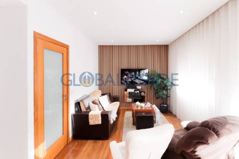 Apartamento T3 Equipado em São Cosme