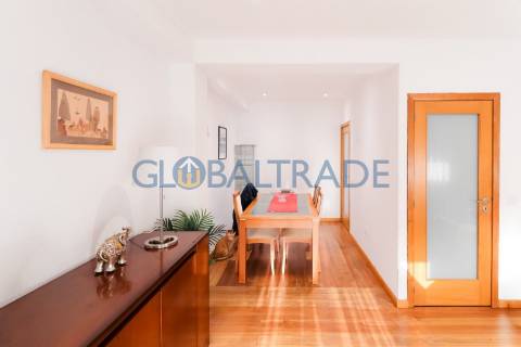 Apartamento T3 Equipado em São Cosme