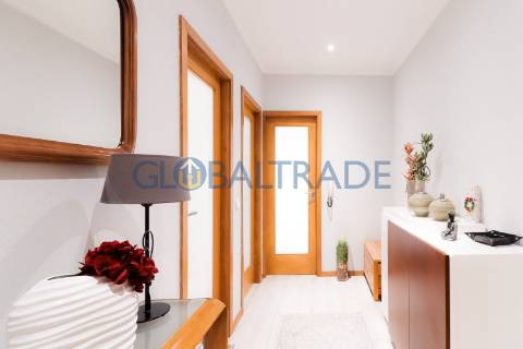 Apartamento T3 Equipado em São Cosme