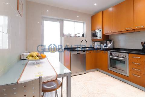 Apartamento T3 Equipado em São Cosme