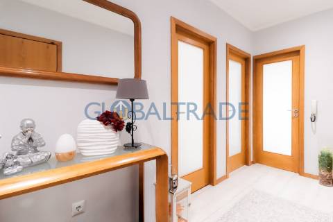 Apartamento T3 Equipado em São Cosme