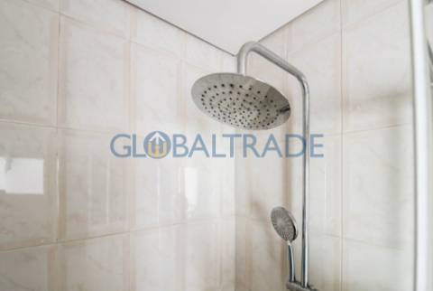 Apartamento T2 Renovado em Baguim do Monte