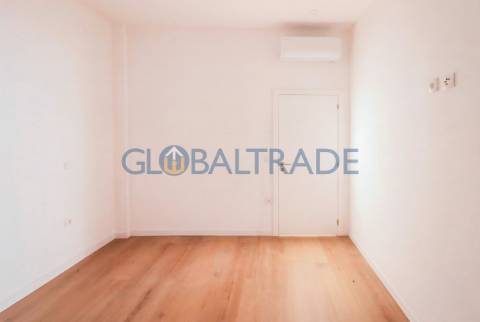 Apartamento T2 Renovado & Equipado em Baguim do Monte