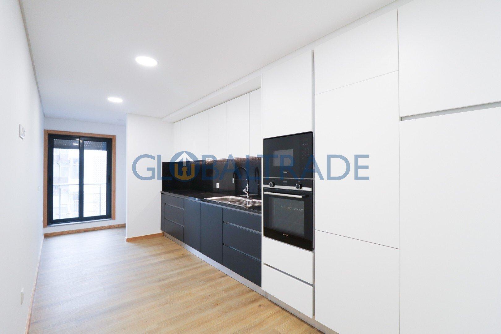 Apartamento T3 NOVO ao Centro de Rio Tinto