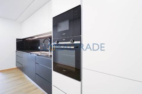 Apartamento T3 NOVO ao Centro de Rio Tinto