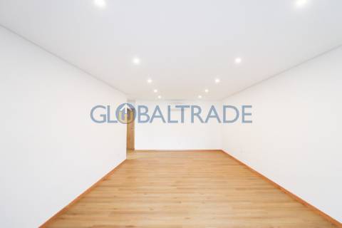 Apartamento T3 NOVO ao Centro de Rio Tinto